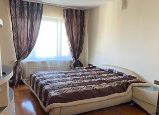 Сдается 2-ком. квартира, 64 м2, Москва, улица Вучетича, 16к1, улица Вучетича