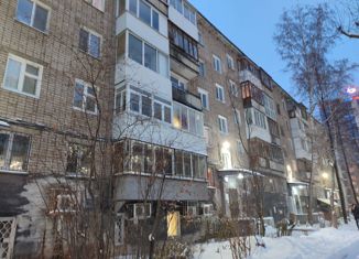 Продажа четырехкомнатной квартиры, 62 м2, Пермь, Ленинский район, Монастырская улица, 87