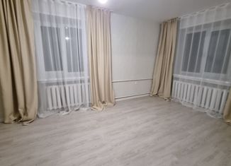 Продаю 1-ком. квартиру, 31 м2, Воткинск, улица Шамшурина, 11