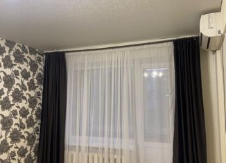 Продам 2-ком. квартиру, 44.2 м2, Каменск-Шахтинский, переулок Башкевича, 115А