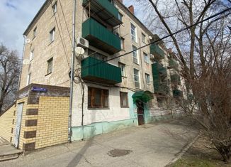 Продается трехкомнатная квартира, 55.1 м2, Элиста, улица Б. Городовикова, 9