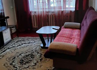 Сдаю 2-ком. квартиру, 43 м2, Новокузнецк, улица Грибоедова, 5