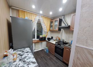 Продаю 2-ком. квартиру, 46.4 м2, посёлок городского типа Лучегорск, 1-й микрорайон, 9