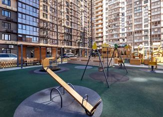 Продам 1-ком. квартиру, 40 м2, Краснодар, Гаражная улица, 87, ЖК Маршал