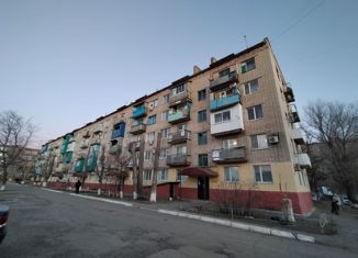 2-комнатная квартира на продажу, 40 м2, Элиста, 6-й микрорайон, 6-й микрорайон, 7