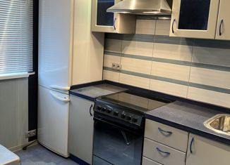 Продам 1-комнатную квартиру, 38.7 м2, Москва, Новопеределкинская улица, 14, метро Боровское шоссе