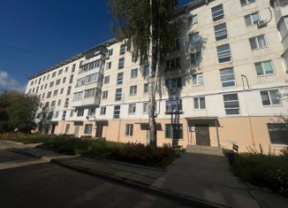 Двухкомнатная квартира на продажу, 44.2 м2, Пермский край, улица Гагарина, 14