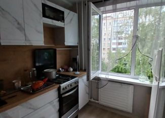 Продаю трехкомнатную квартиру, 59.5 м2, Пермь, проспект Декабристов, 15, Индустриальный район
