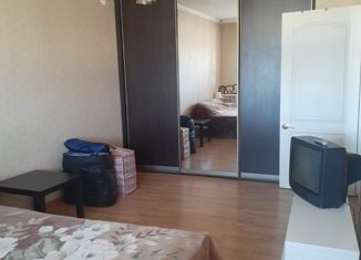 Продажа 3-ком. квартиры, 61 м2, Курган, улица Дзержинского, 59