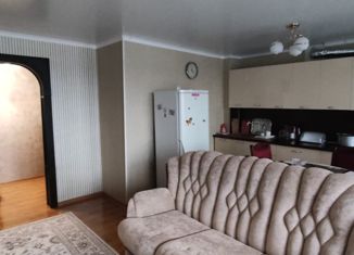 Продается 3-ком. квартира, 60 м2, посёлок городского типа Чишмы, улица Гизатуллина, 17