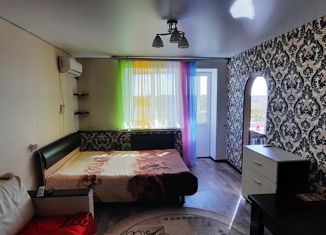 Продам 1-ком. квартиру, 36 м2, посёлок Красногвардеец, Рабочая улица, 6