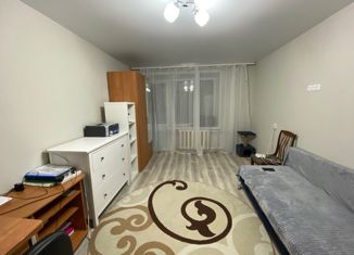 Продам однокомнатную квартиру, 29.7 м2, Радужный, 2-й микрорайон, 20