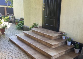 Продам дом, 110 м2, поселок Толстопальцево, улица Маяковского, 18