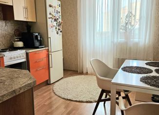 Продается однокомнатная квартира, 43 м2, Щербинка, квартал Южный, 10