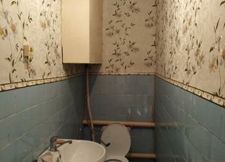 Продам трехкомнатную квартиру, 70 м2, село Мишкино, улица Пушкина, 33/142