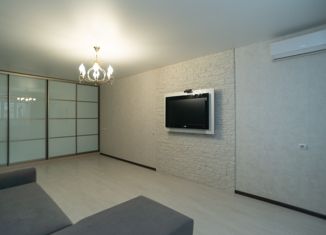 Продается четырехкомнатная квартира, 116.6 м2, Ульяновск, улица Врача Михайлова, 48, Заволжский район