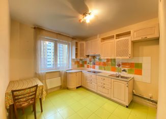 Продам 2-ком. квартиру, 61.1 м2, Санкт-Петербург, Парашютная улица, 56к2, ЖК Каменка