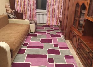 Продается комната, 90 м2, город Струнино, улица Островского, 3