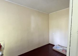 Продам 2-комнатную квартиру, 43 м2, Обнинск, Комсомольская улица, 38