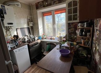 Продажа двухкомнатной квартиры, 45.6 м2, Псковская область, проспект Гагарина, 63