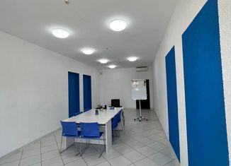Сдаю офис, 45 м2, Евпатория, проспект Победы, 4