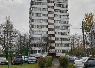 Продам 1-комнатную квартиру, 32.3 м2, Петергоф, Озерковая улица, 43