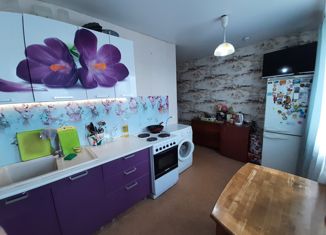 Продается четырехкомнатная квартира, 78.1 м2, Вологда, улица Строителей, 6А, микрорайон Прилуки