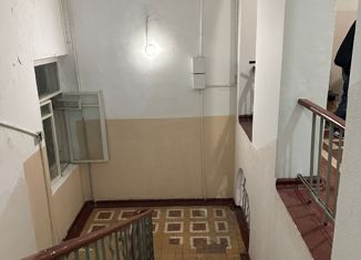 Продается двухкомнатная квартира, 43.2 м2, Москва, Карельский бульвар, 23к1, станция Марк