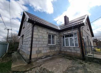 Дом на продажу, 220 м2, Батайск, улица 28-й Проезд, 1749