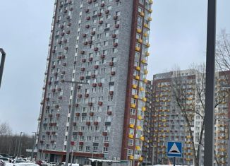 Продаю 2-комнатную квартиру, 55 м2, Москва, метро Пионерская, Кастанаевская улица, 44Ак2