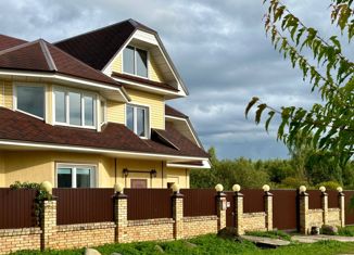 Продам дом, 340 м2, Конаково, улица Гайдара, 31