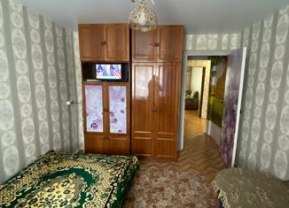 Продам 2-ком. квартиру, 50 м2, Спасск-Дальний, улица Горького, 35