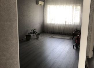 Продается 3-ком. квартира, 73.3 м2, станица Варениковская, улица Пушкина, 142к2