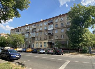 Продажа 3-комнатной квартиры, 120 м2, Москва, 1-я Хуторская улица, 2к1, станция Гражданская