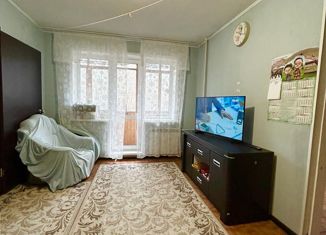 Продаю 2-комнатную квартиру, 46 м2, Кемерово, улица Шорникова, 3, Центральный район