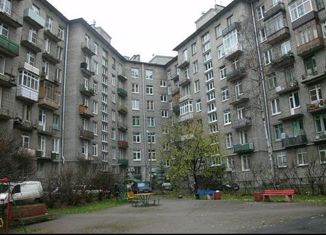 Продам 2-ком. квартиру, 55.69 м2, Санкт-Петербург, улица Победы, 4, улица Победы