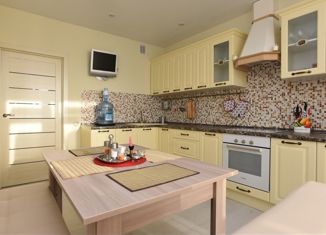 Продам однокомнатную квартиру, 40 м2, Краснодар, улица имени Мусоргского М.П., 1/4, Музыкальный микрорайон