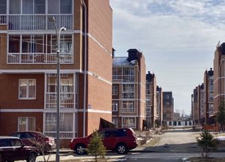 Продается однокомнатная квартира, 40.9 м2, поселок Дзержинск, микрорайон Современник, 7