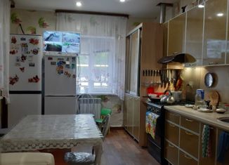 Дом на продажу, 100 м2, поселок городского типа Уруссу, Уруссинская улица