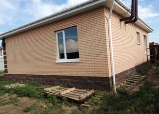 Продам дом, 75 м2, село Новобессергеневка, улица Лескова
