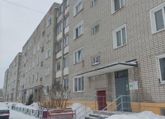 Продажа 1-комнатной квартиры, 32.3 м2, Киров, улица Молодой Гвардии, 6, Нововятский район