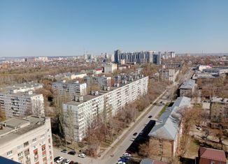 Продаю 1-ком. квартиру, 40 м2, Самара, метро Гагаринская, Гаражная улица, 7