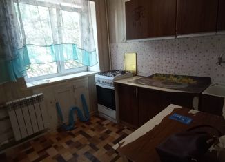 Продаю трехкомнатную квартиру, 41.8 м2, Кинель, Ульяновская улица, 26