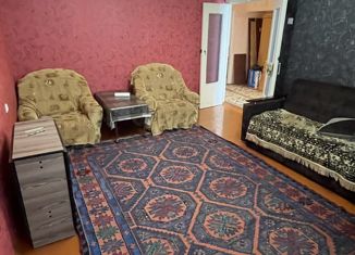 Продается пятикомнатная квартира, 115 м2, Каспийск, улица Хизроева, 11