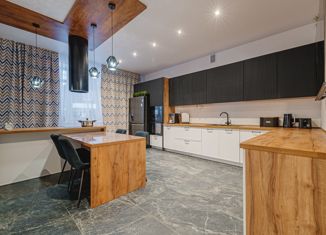 Дом на продажу, 346 м2, посёлок Дубровка, Кедровая улица, 9