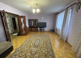 Продажа 4-комнатной квартиры, 105 м2, Чайковский, улица Декабристов, 28