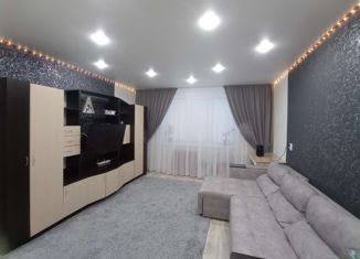 Продам 1-комнатную квартиру, 36 м2, Менделеевск, улица Чоловского, 10