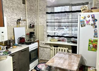 Продаю двухкомнатную квартиру, 44 м2, Новгородская область, Школьный бульвар, 55