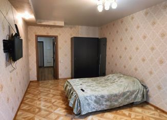 Сдам 2-ком. квартиру, 50 м2, Новосибирск, улица Аникина, 16, ЖК Шесть Звёзд