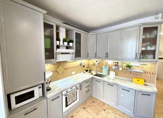 Продажа 2-комнатной квартиры, 86 м2, Новосибирск, Телевизионная улица, 15, Телевизионная улица